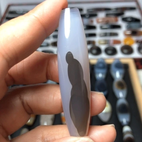 玛瑙/玉髓未镶嵌珠宝半成品上****宝