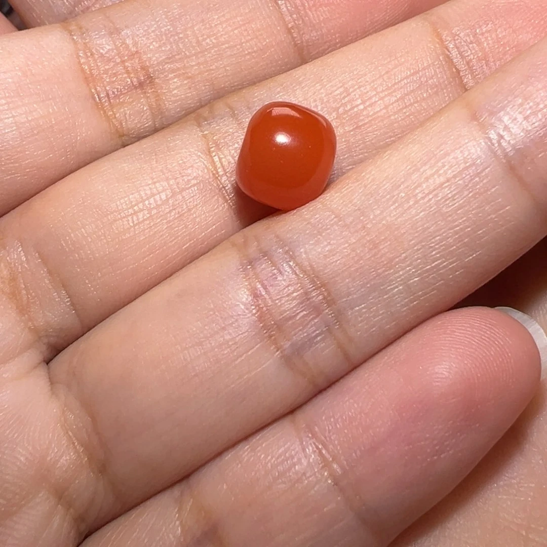 南红玛瑙珠宝奇石未镶嵌賀老型