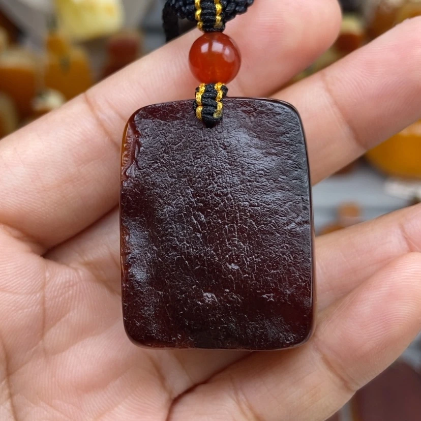 【闪购商品】琥珀颈饰未镶嵌