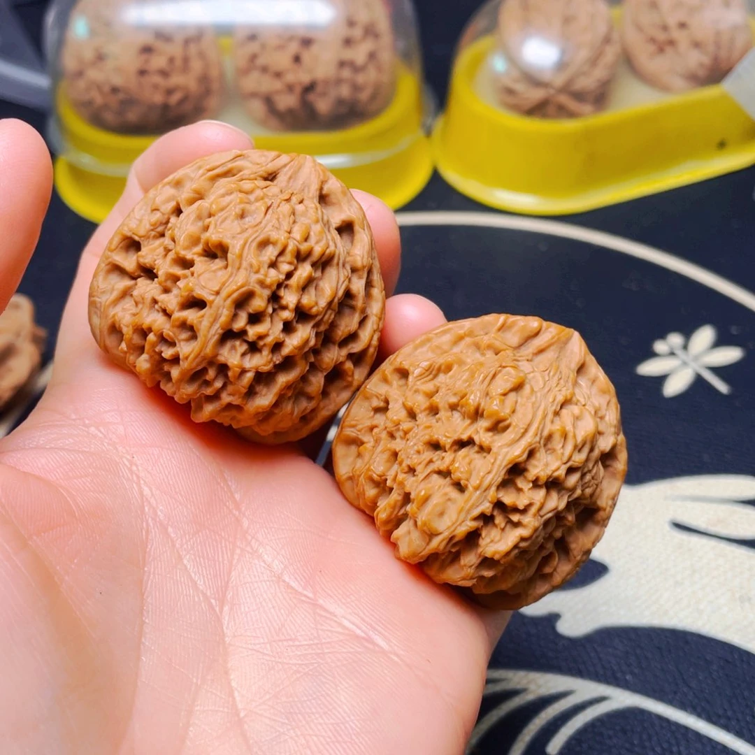 吊坠文玩核桃南疆石