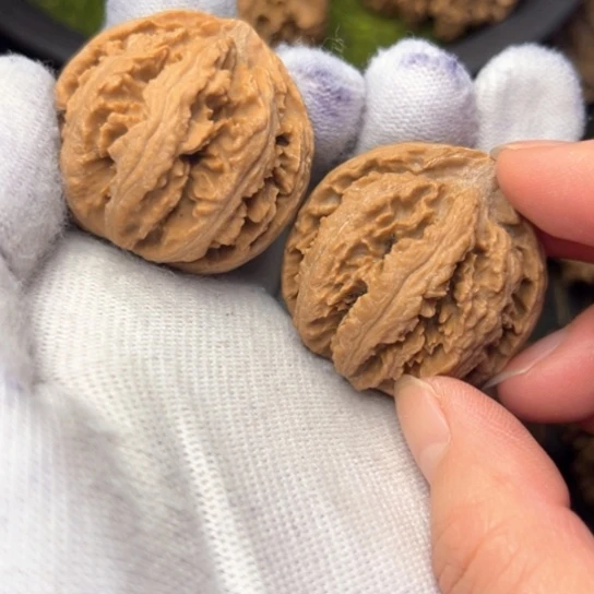 把件文玩核桃秦岭核桃3