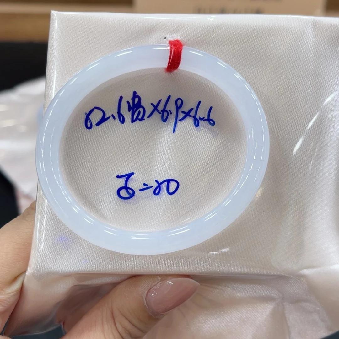 未镶嵌手镯翡翠翡翠