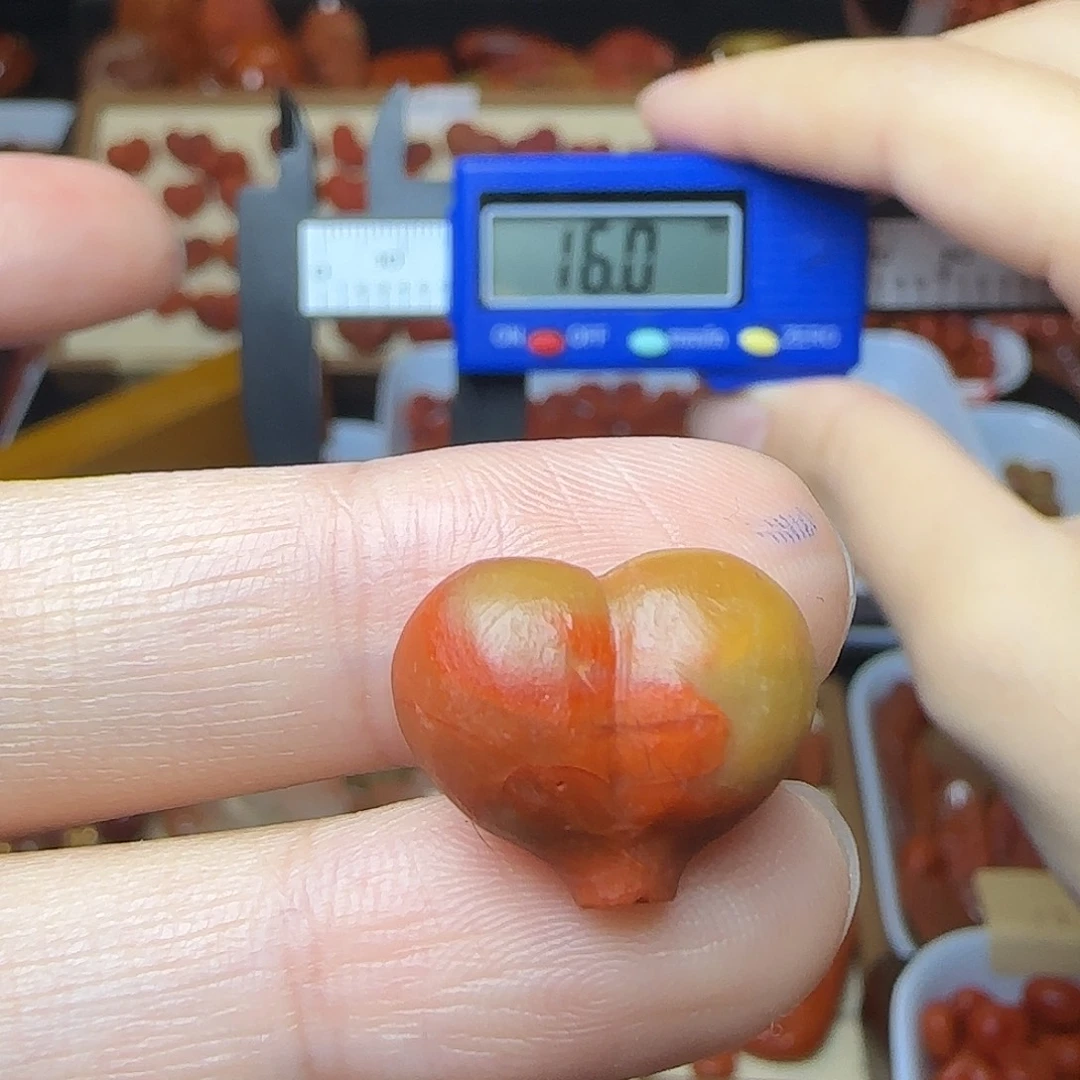 南红玛瑙未镶嵌吊坠(不含链)