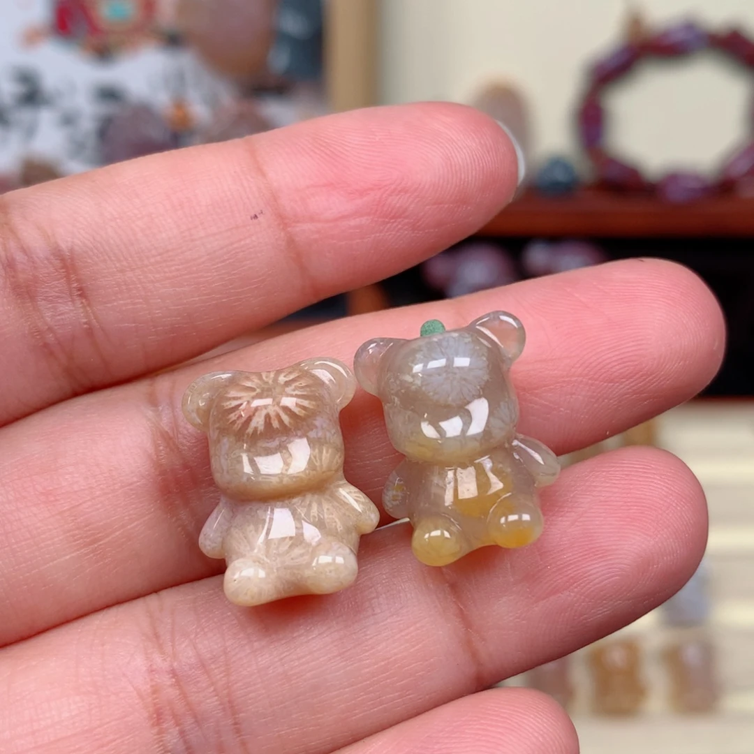 硅化玉未镶嵌颈饰