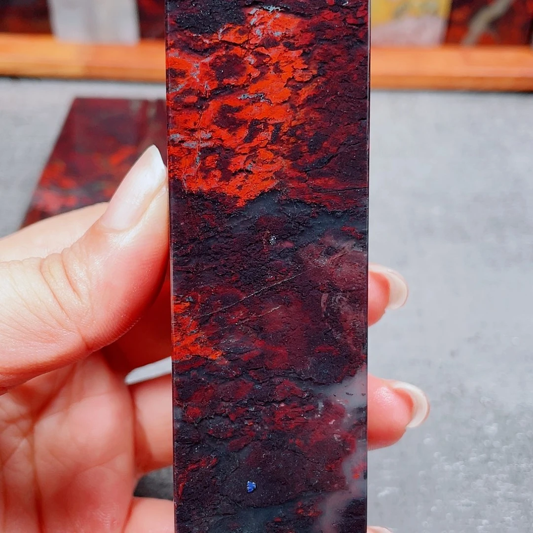 【闪购商品】玉桂林鸡血玉印章素章2