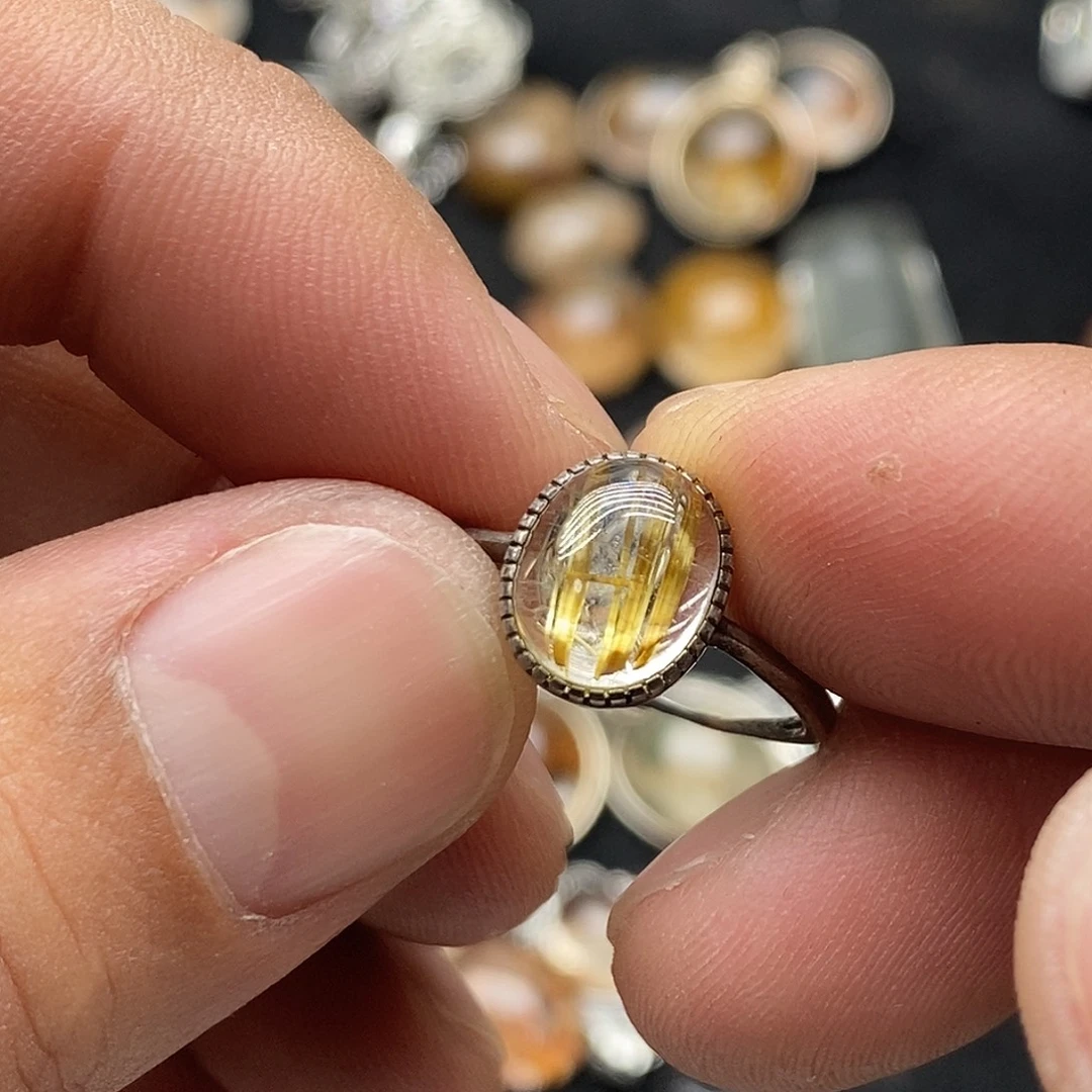 未镶嵌水晶珠宝半成品