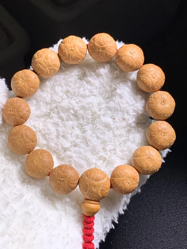 16➕mm尼泊尔四角麒麟眼，黄皮油籽