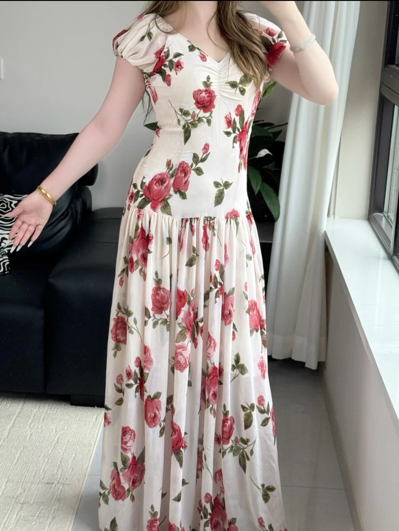 新款时尚气质连衣裙花花