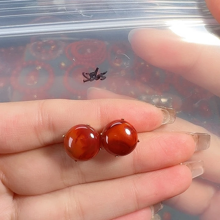 南红玛瑙银S925镶嵌耳饰