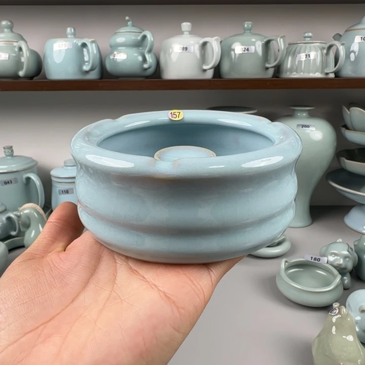 瓷片汝瓷天青釉烟灰缸圈足烧