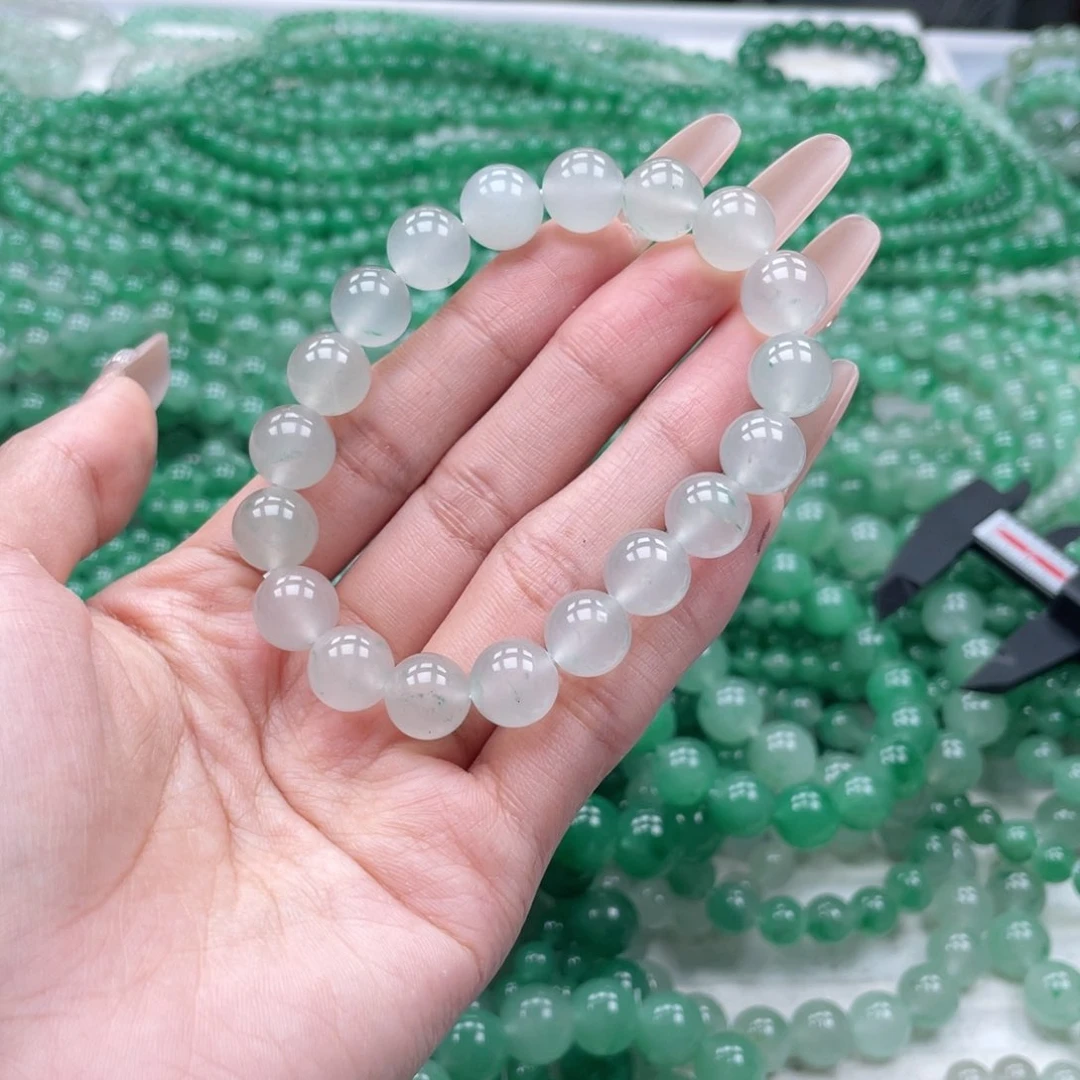 未镶嵌手串石英质玉（非洲翠）