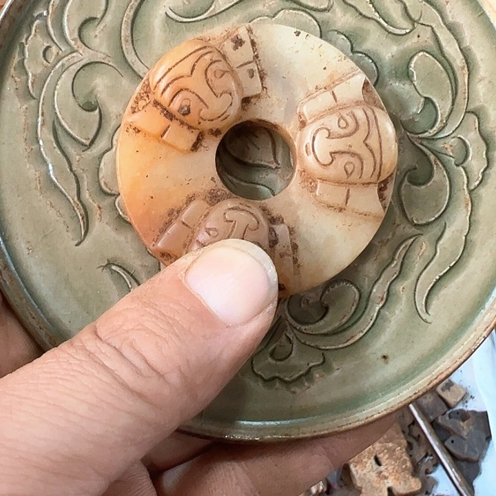 摆件瓷器瓷器瓷器吃了