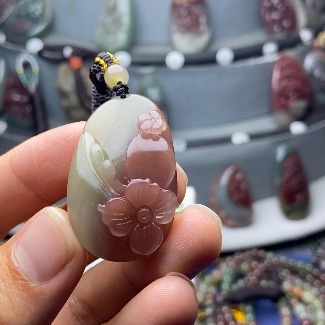 小***草玛瑙/玉髓未镶嵌颈饰