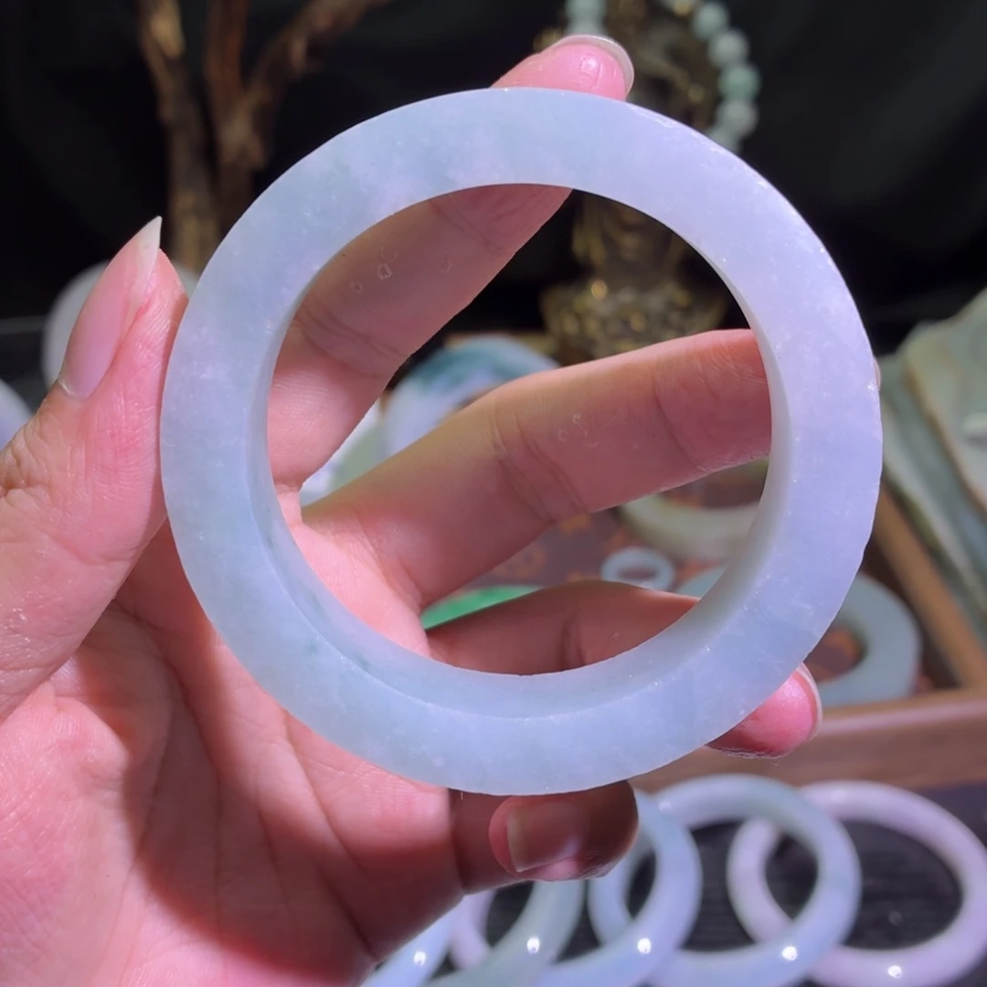 定制翡翠未镶嵌天然翡翠A货毛胚手镯