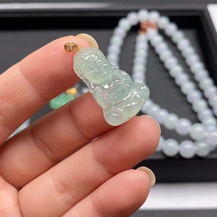 颈饰未镶嵌翡翠宝宝佛