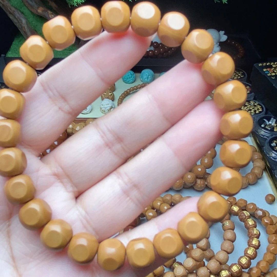 猴头核桃手串热**民福利