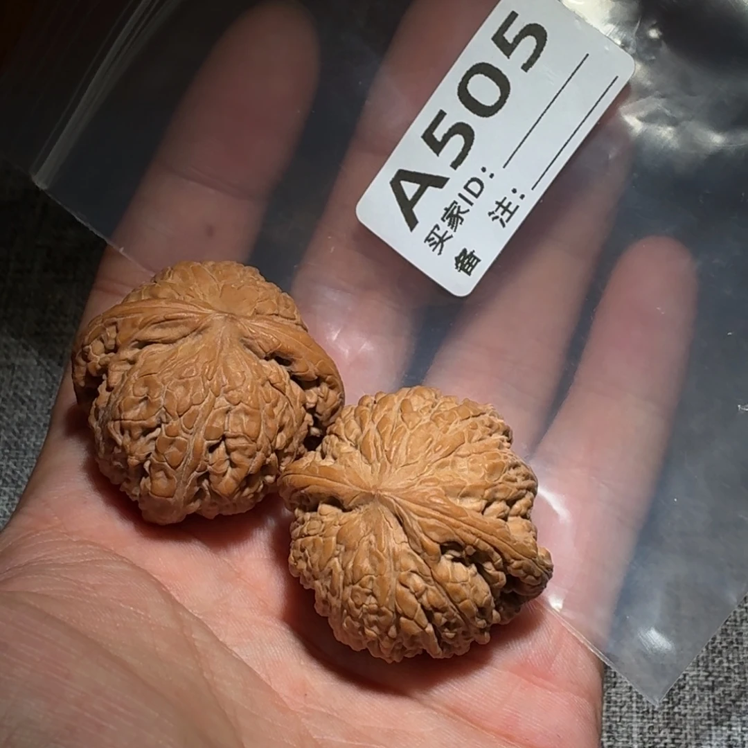 吊坠文玩核桃密纹505