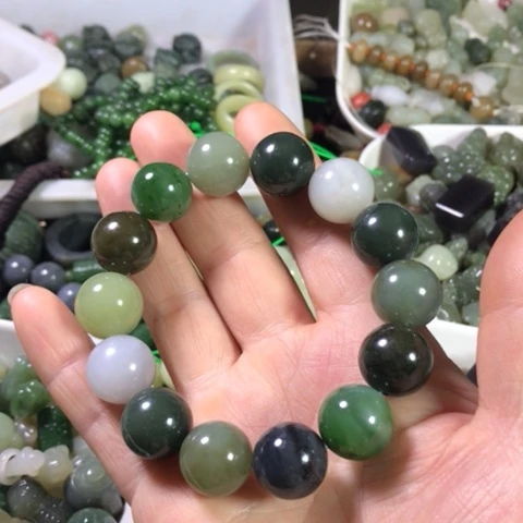 手链未镶嵌和田玉（糖玉）紫**忆