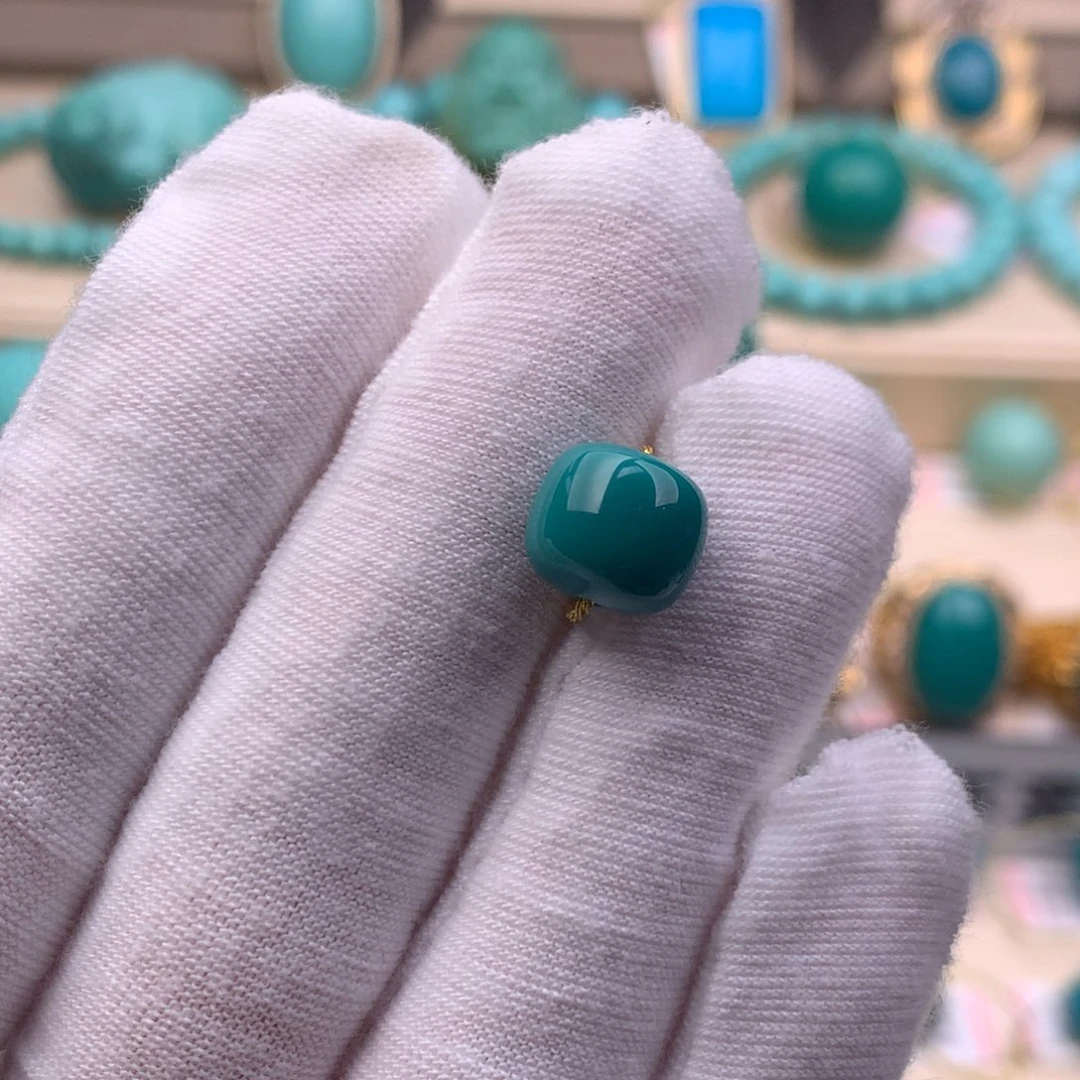 绿松石未镶嵌珠宝奇石9.6