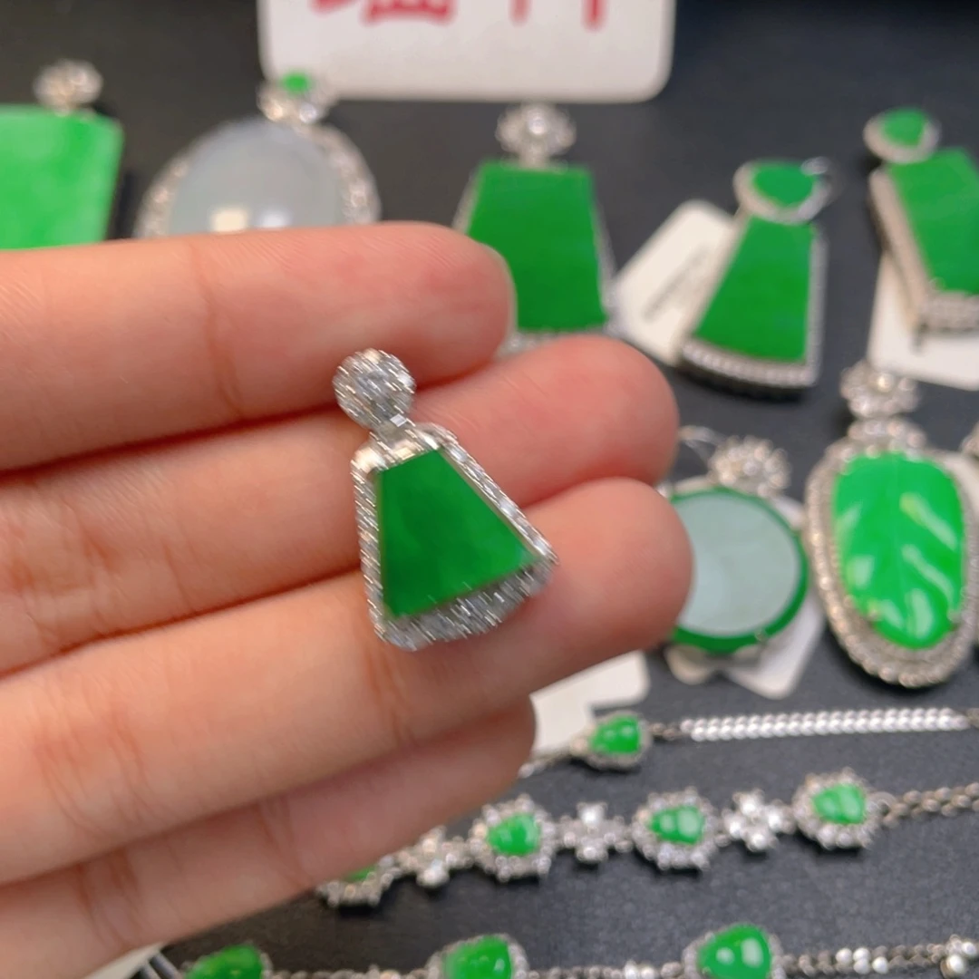 翡翠银S925镶嵌吊坠(不含链)