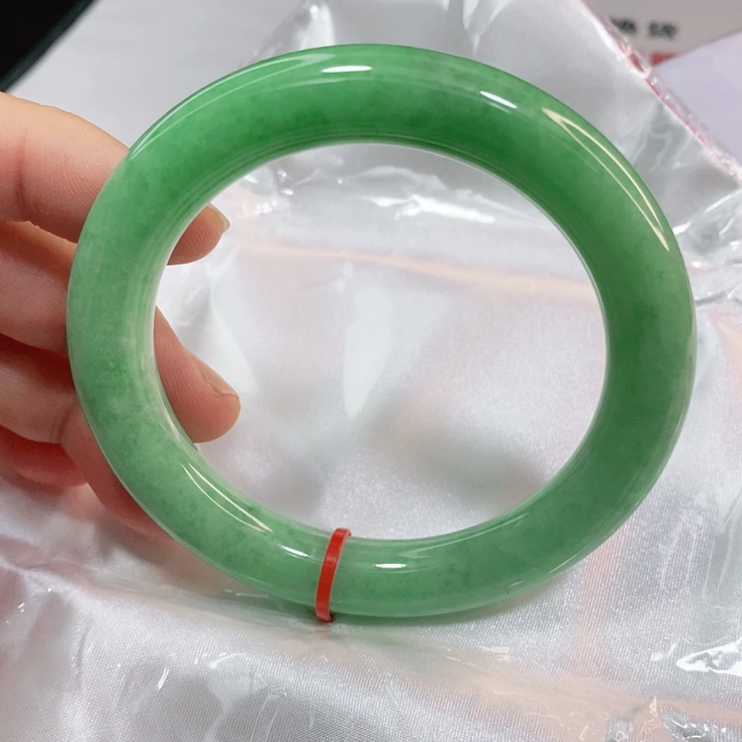 翡翠手镯未镶嵌鑫*59.2圈口圆条