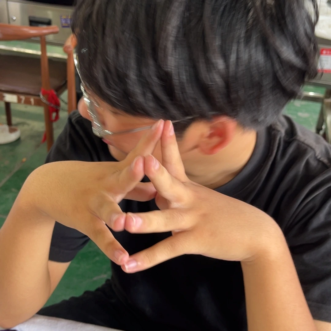 和田玉（糖玉）手镯未镶嵌