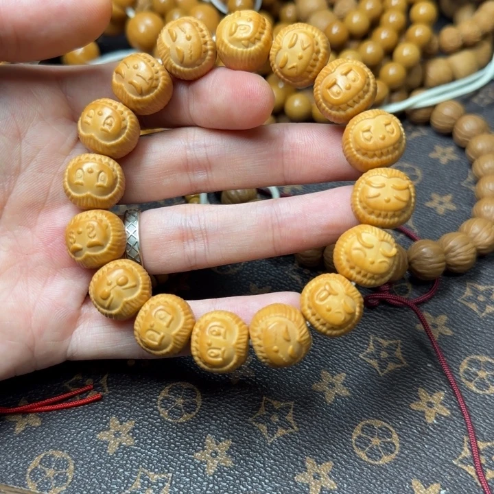 手串猴头核桃拉布布1.5