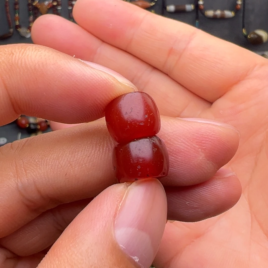 玛瑙/玉髓玛瑙对珠合金