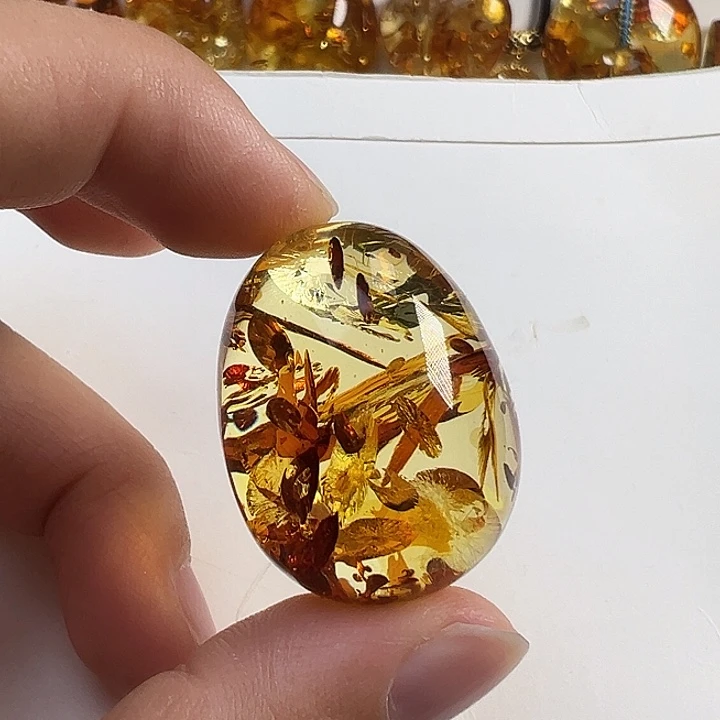 琥珀（花珀）未镶嵌颈饰