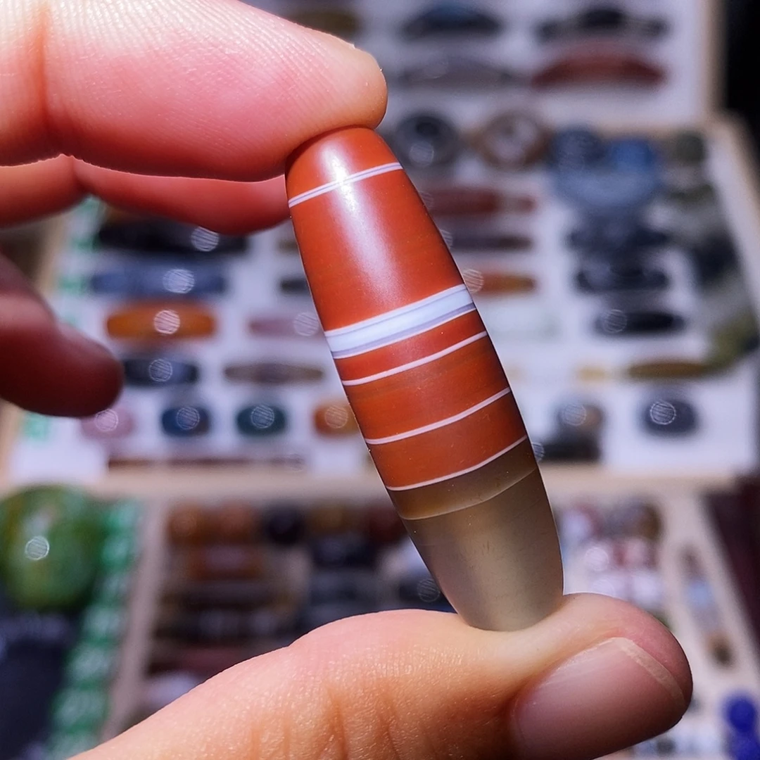 吊坠玛瑙未镶嵌…..