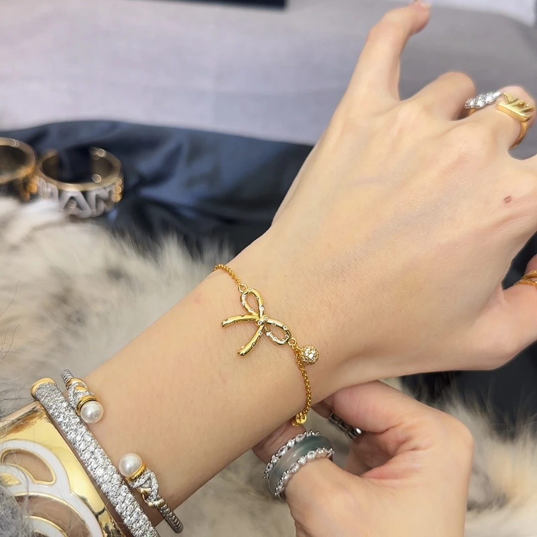 锆石铜合金蝴蝶结手链