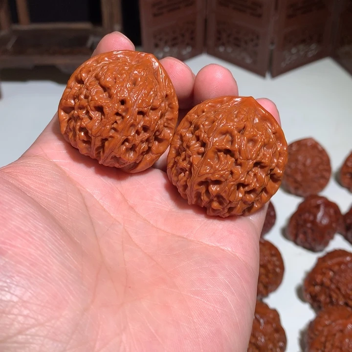 文玩核桃把件水龙纹15