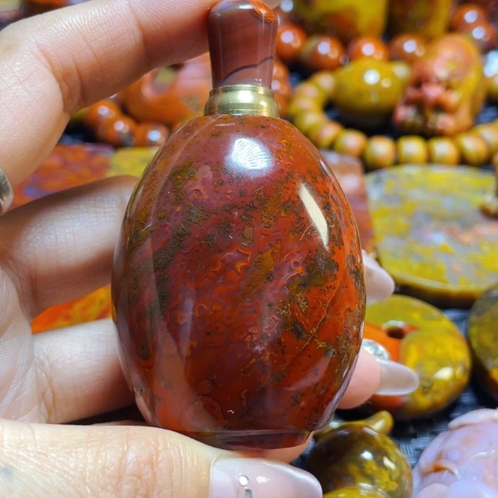 未镶嵌战国红鼻烟壶玛瑙/玉髓