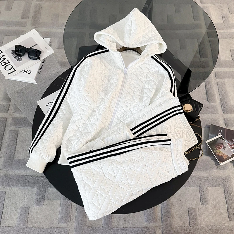 韩系时尚简约休闲运动风套装女春菱形格高级感连帽卫衣直筒裤套装