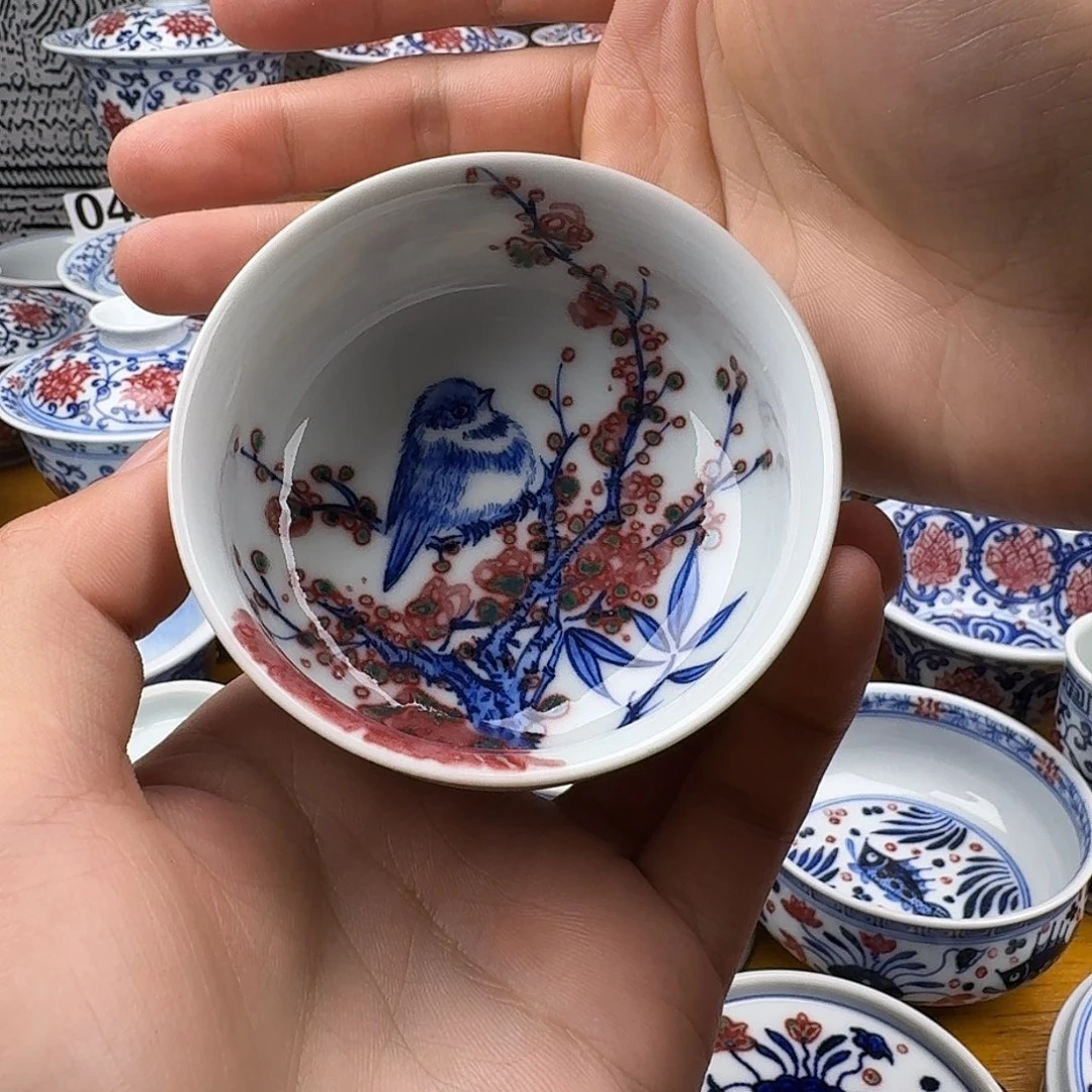 当代釉里红卢氏杯