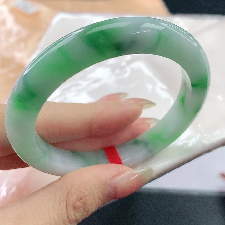 未镶嵌手镯翡翠，104