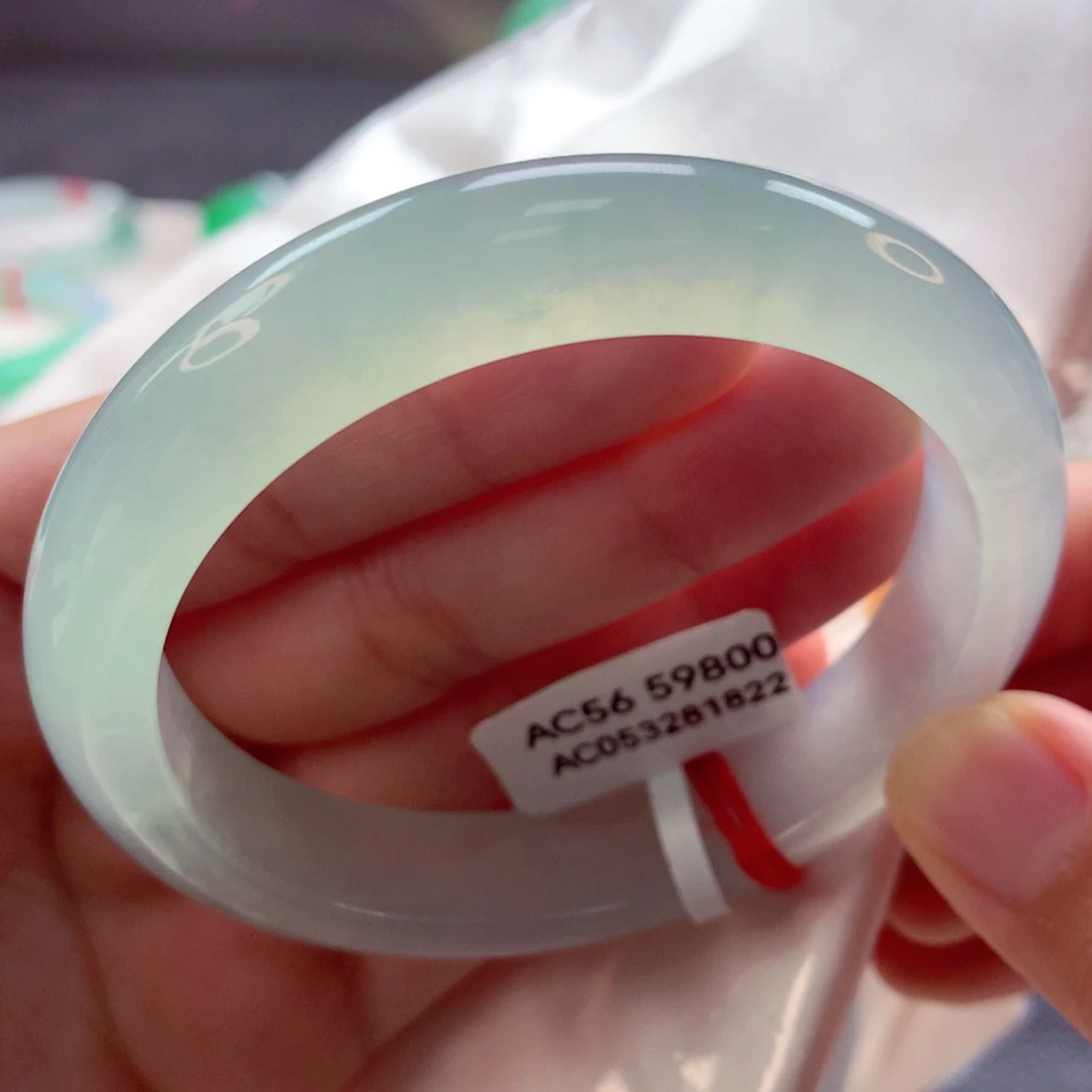 翡翠手镯未镶嵌50翡翠手镯99