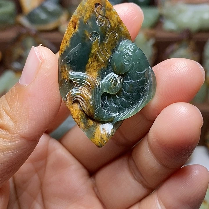 岫岩河磨玉（透闪石质玉）未镶嵌颈饰