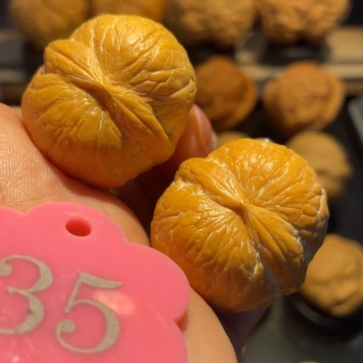 萌萌包核桃尺寸33