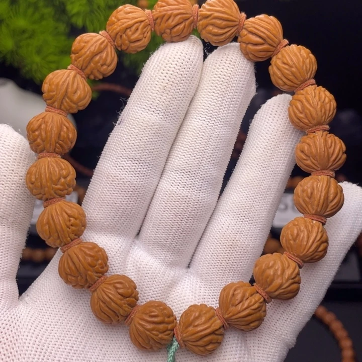 吊坠桃核小金豆14