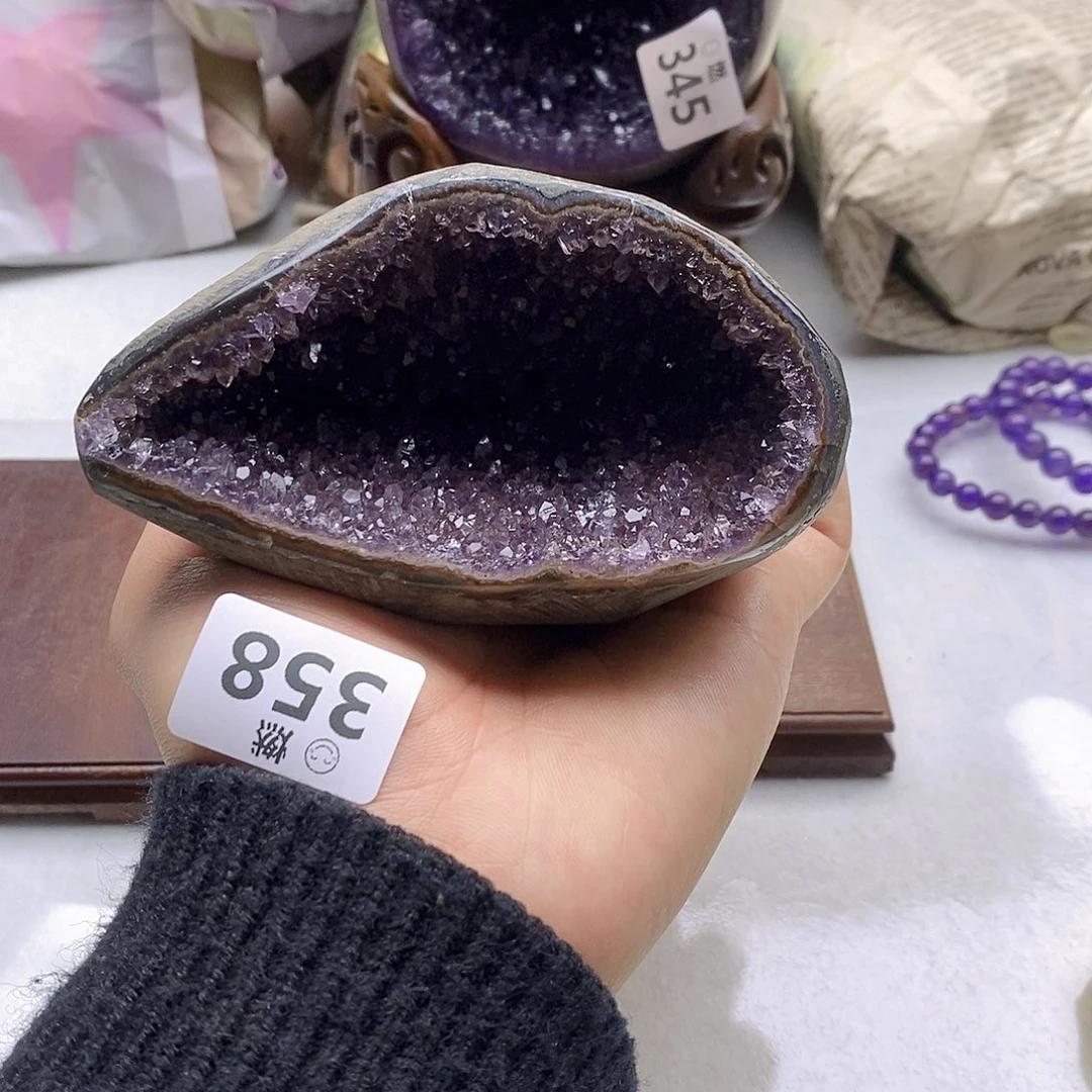 紫晶大型摆件（非配饰）未镶嵌