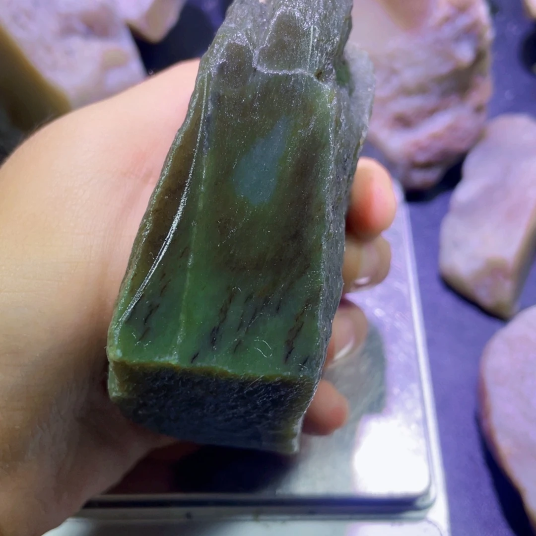 和田玉未镶嵌珠宝半成品