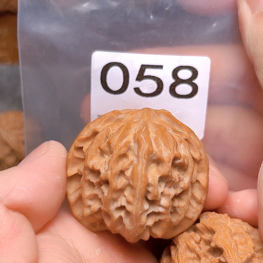 吊坠文玩核桃42苹果园