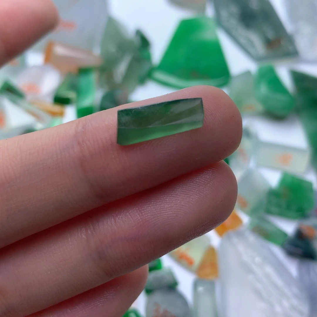 定制翡翠未镶嵌缅甸翡翠原石