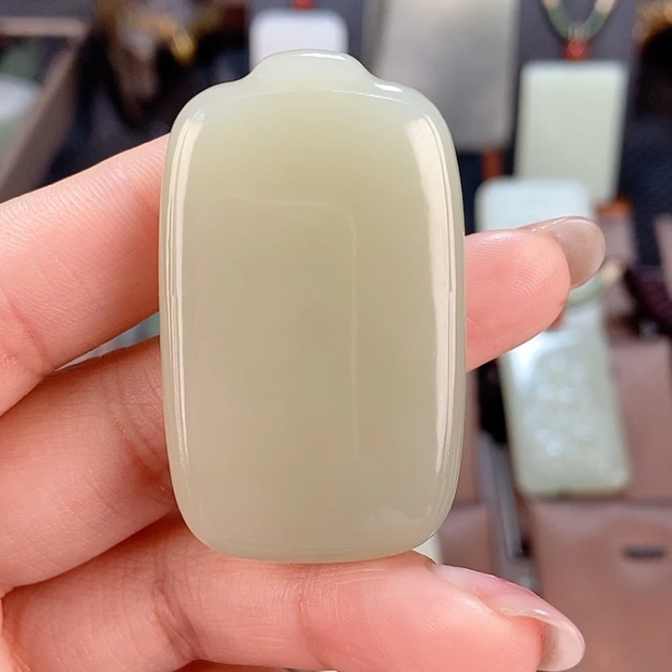 【闪购商品】和田玉颈饰未镶嵌