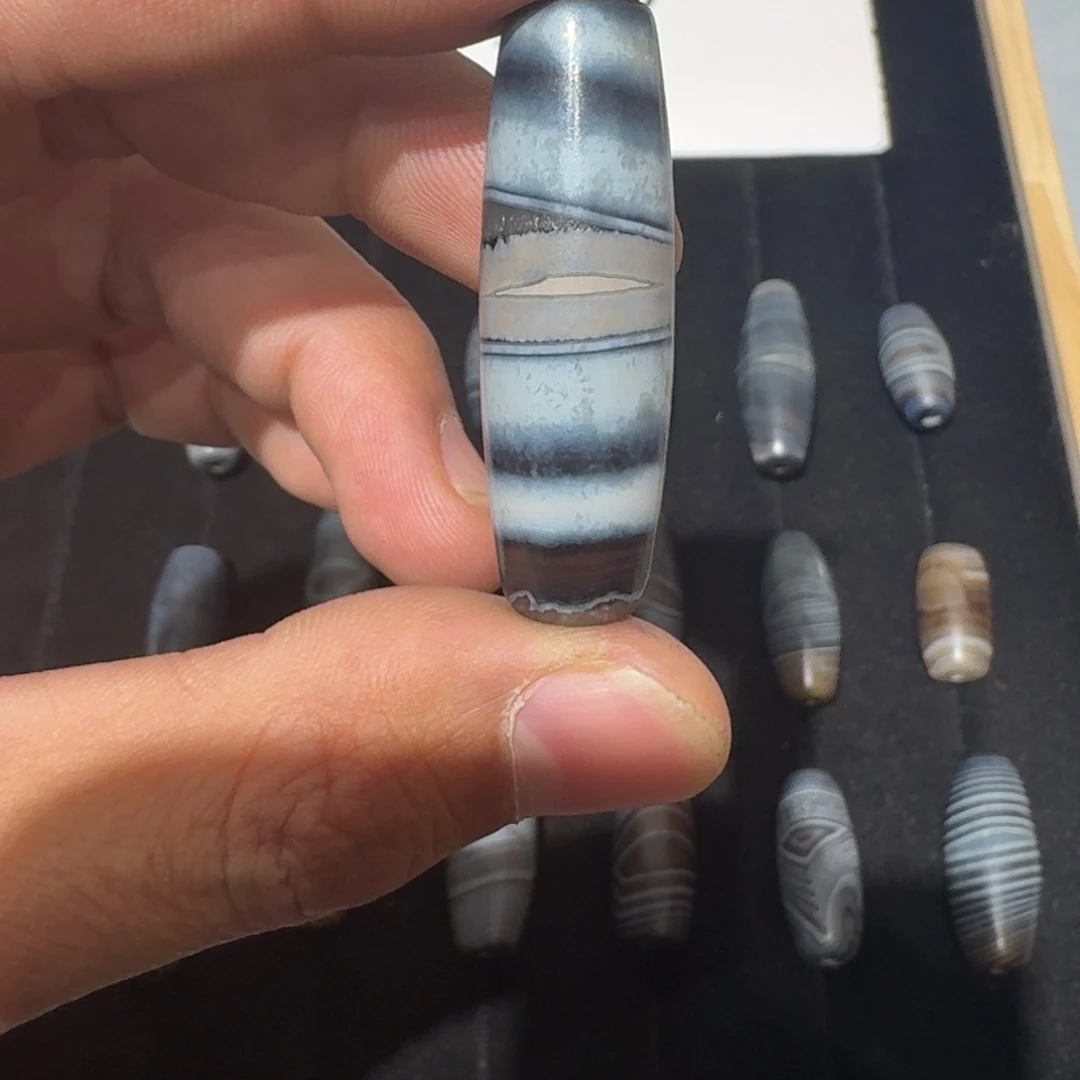 M***༽玛瑙/玉髓合金手链