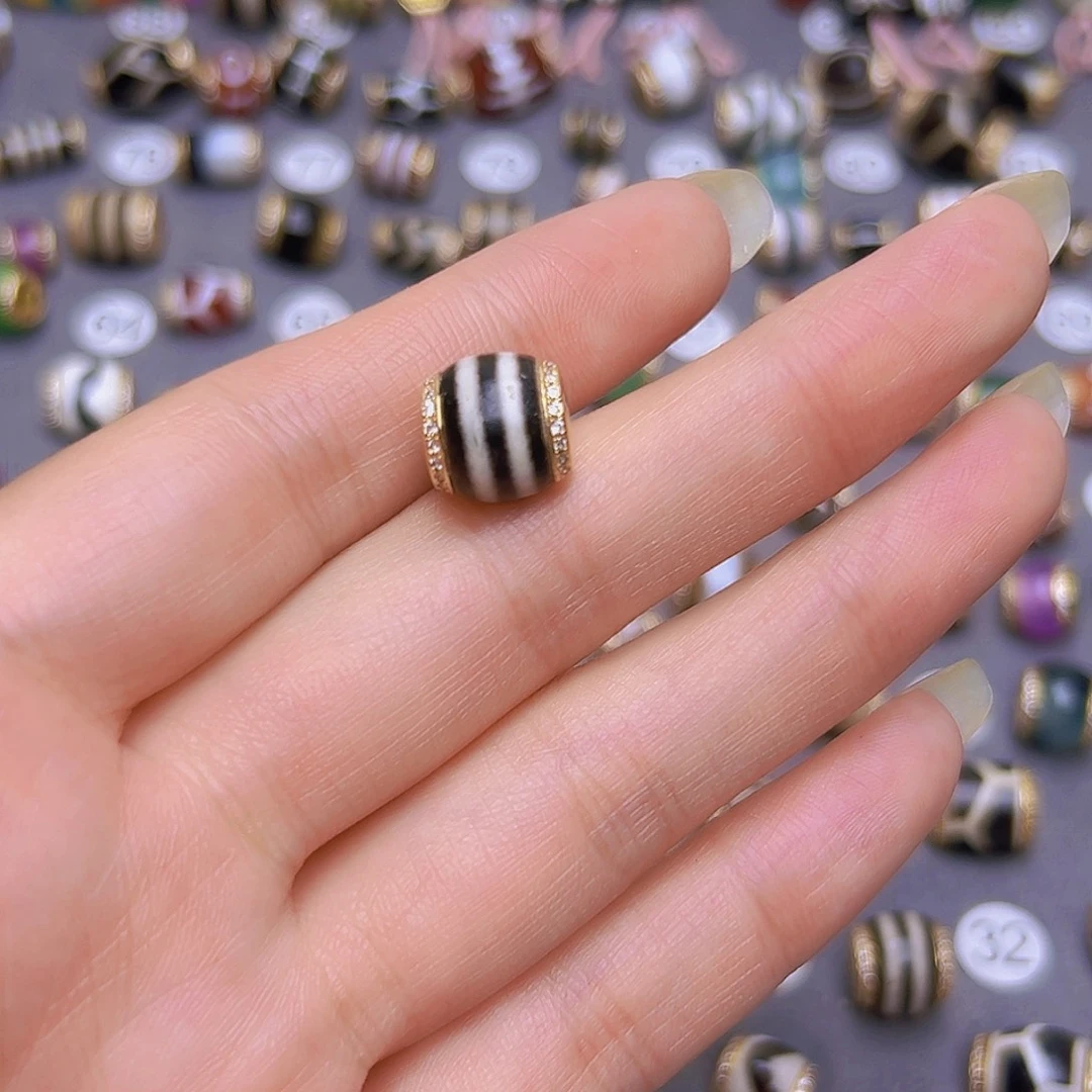 未镶嵌卡11玛瑙/玉髓