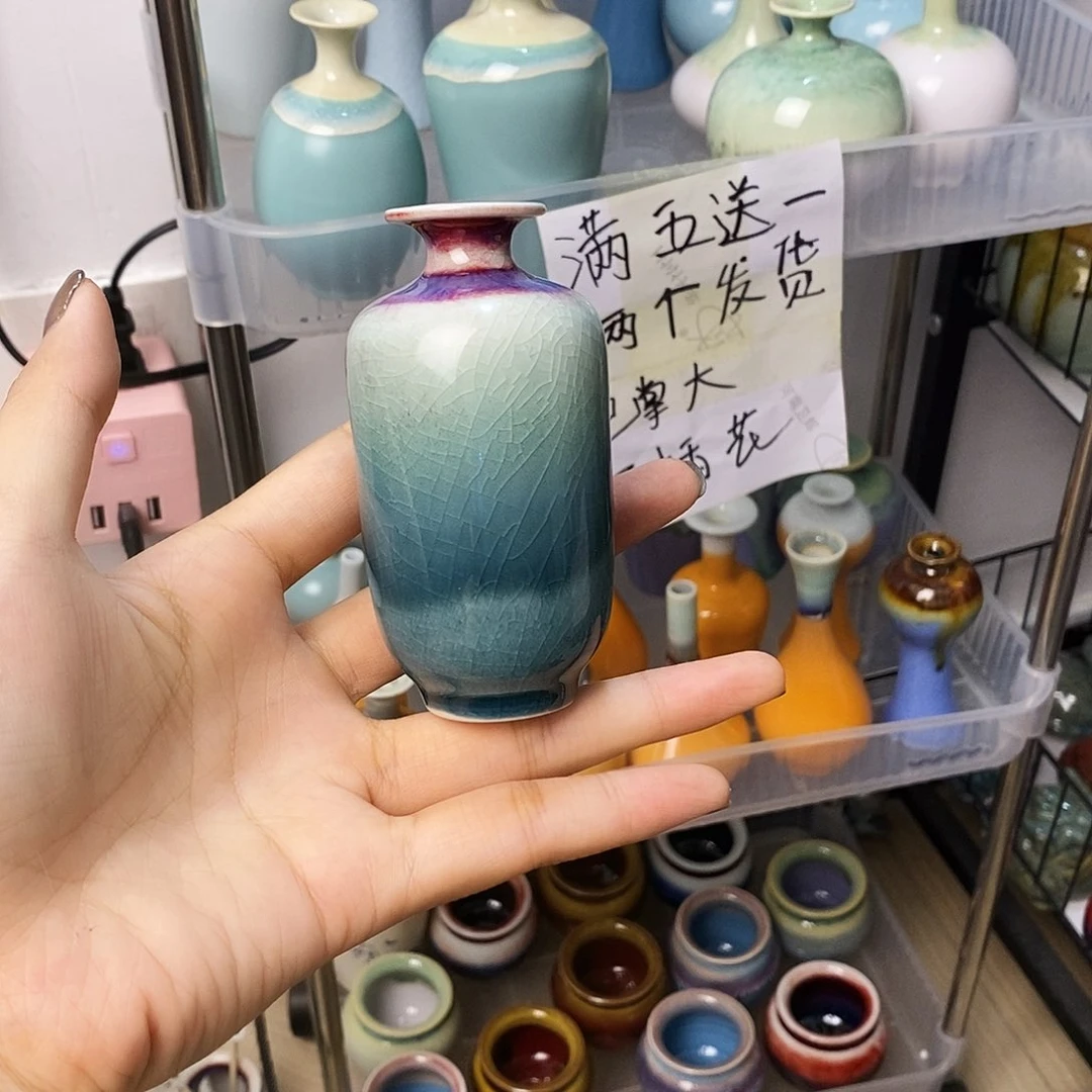 摆件巴掌大不插花景德镇高温陶瓷小花器