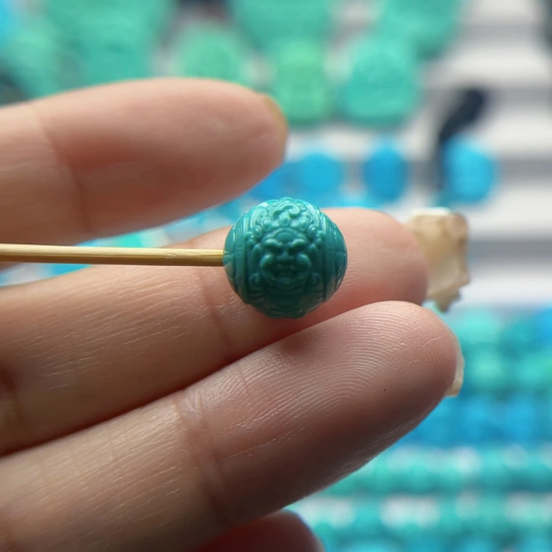 绿松石雕刻未镶嵌