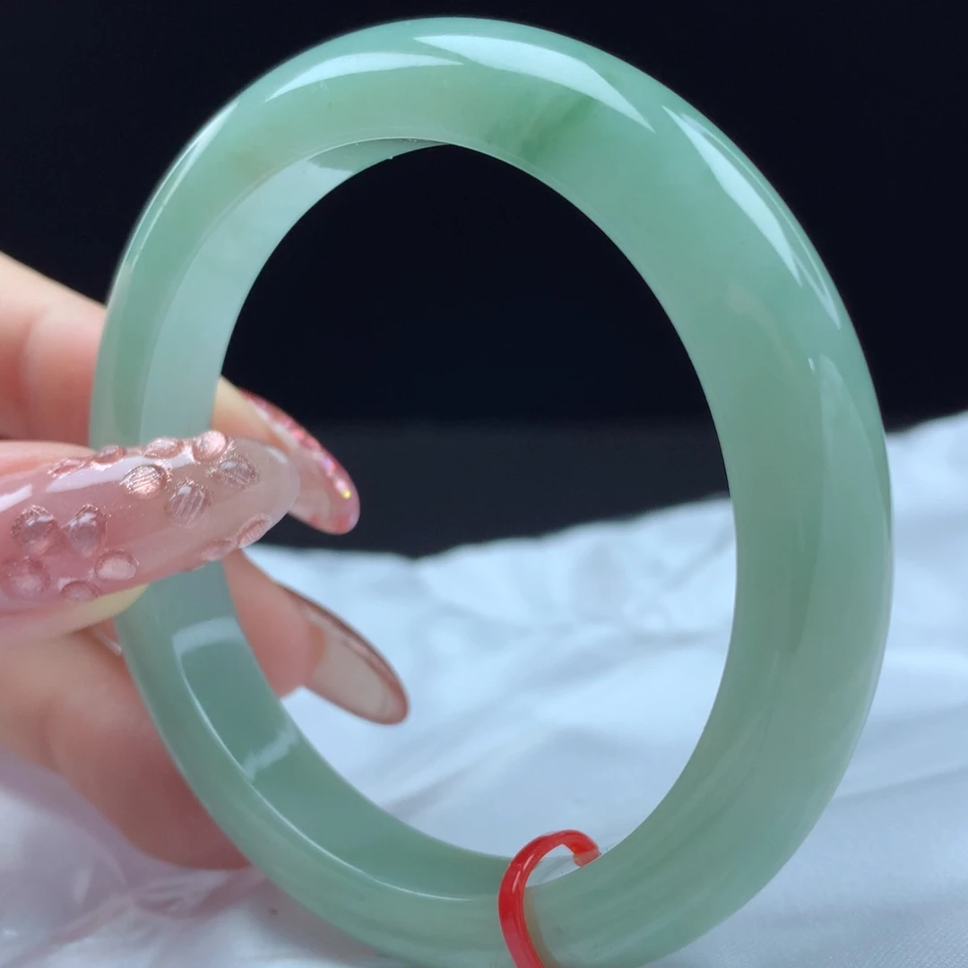 未镶嵌手镯翡翠95483，